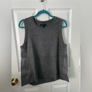 Banana Republic Sweater Vest SIZE MEDIUM